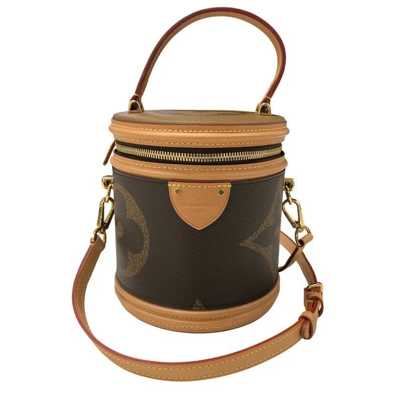 LOUIS VUITTON CROSSBODY BAG CANNES MONOGRAM: Louis Vuitton Crossbody Bag Cannes Monogram Brand: Louis Vuitton Type/Style: Crossbody Material: Monogram Giant Reverse Canvas Color: Brown Size: Width: approx. 5.91 in (15 cm) Height: approx. 6.69 in
