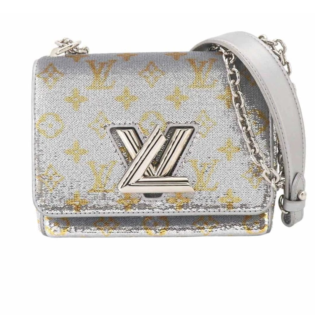 LOUIS VUITTON TWIST PM MONOGRAM CHAIN SHOULDER BAG: LOUIS VUITTON Twist PM Monogram Chain Shoulder Bag Brand: Louis Vuitton Type/Style: Shoulder Bag Material: Sequins, Leather Color: Silver with Gold accents Size: W18.5cm x H14cm x D8.5cm Accessori