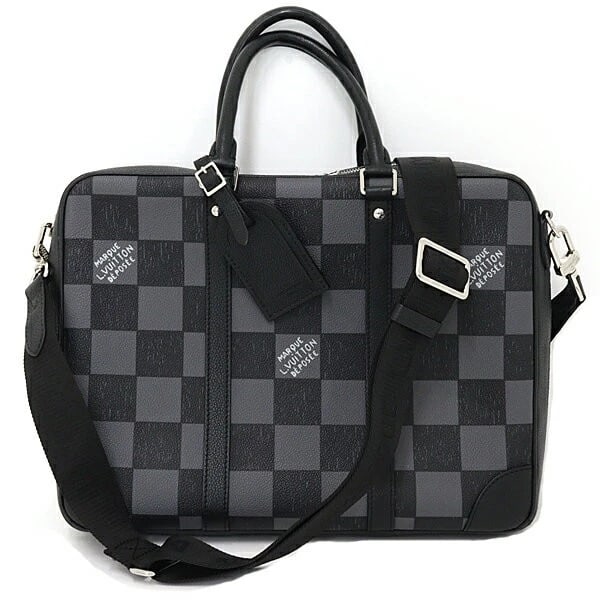 LOUIS VUITTON SIRIUS DAMIER CANVAS BRIEFCASE BLACK: Louis Vuitton Sirius Damier Canvas Briefcase Black Brand: LOUIS VUITTON Type/Style: Briefcase/Document Case Material: Leather Color: Black Size: Approx. W35cm x H27cm x D7cm Accessories: None