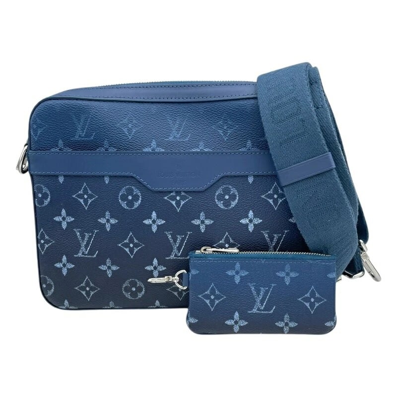 LOUIS VUITTON TRIO MESSENGER NAVY MONOGRAM GRADIENT MEN CROSSBODY BAG: Louis Vuitton Trio Messenger Navy Monogram Gradient Men Crossbody Bag Brand: LOUIS VUITTON Type/Style: Shoulder Bag Material: Monogram Gradient Canvas Color: Navy Blue Size: (Approx.) Width: 25 cm (9.