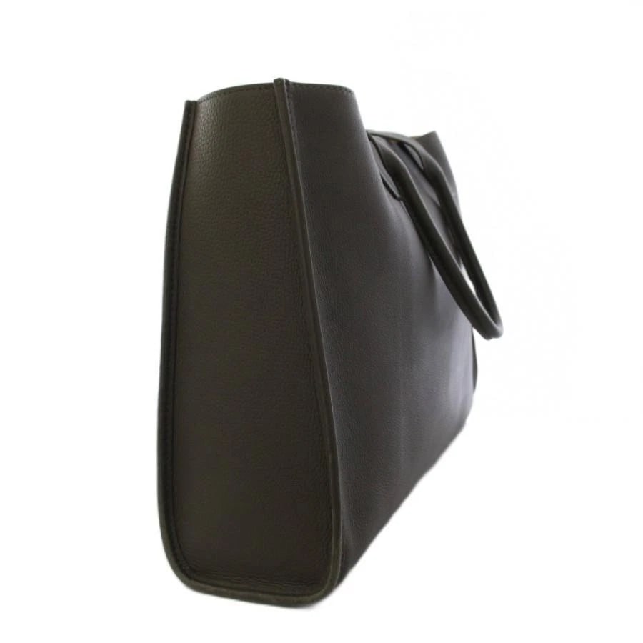 CAMILLE FOURNET TOTE GRAY W/DUST BAG: CAMILLE FOURNET Tote Gray w/dust bag Brand: Camille Fournet Type/Style: Tote Material: Exterior Material Leather Color: Exterior Color Gray Size: (approx. W17.1 ? H11.6 ? D4.9 inch) Accessories: None