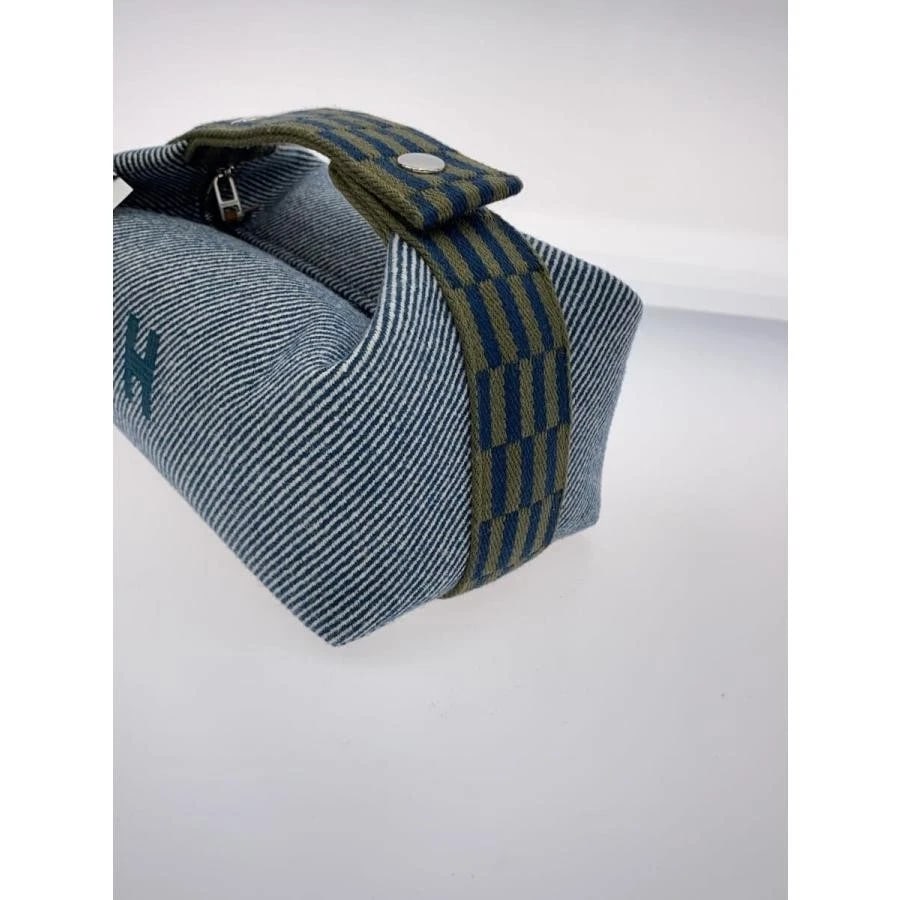 HERMES BAG: BRIDE-A-BRAC PM BLUE: HERMES Bag: Bride-a-Brac PM Blue Brand: HERMES Type/Style: Pouch Material: Exterior Material Cotton Color: Exterior Color Blue Size: (approx. W8.3 ×H3.9 ×D4.7 inch) Accessories: None Accessories