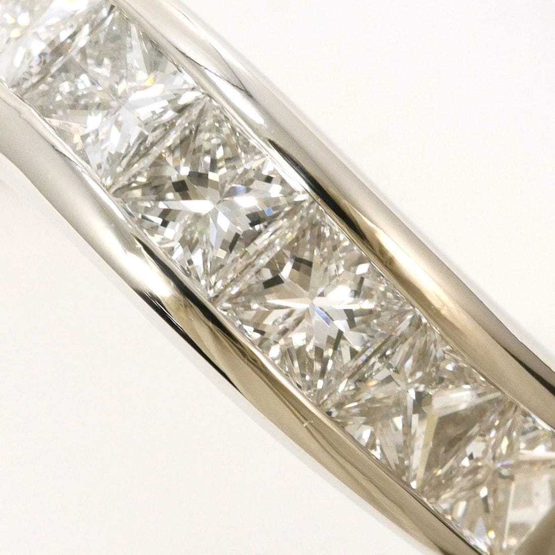 PT900 PLATINUM RING, DIAMOND - 2