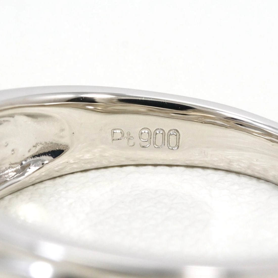 PT900 PLATINUM RING, DIAMOND - 5