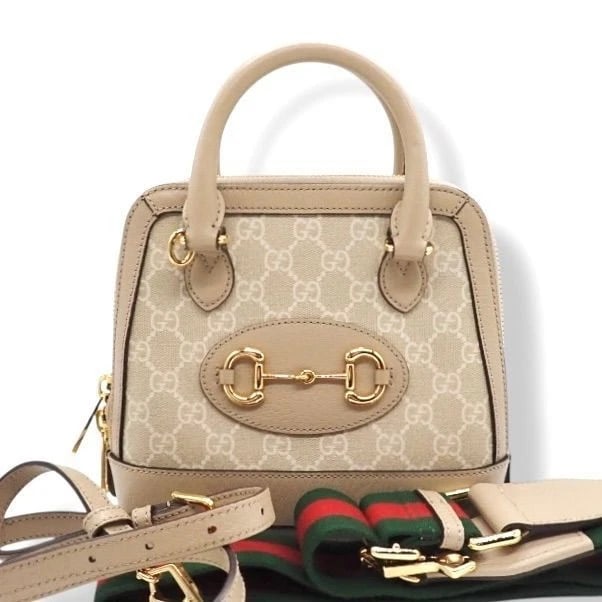 GUCCI BAG: HORSEBIT BEIGE WHITE: GUCCI Bag: Horsebit Beige White Brand: GUCCI Type/Style: Shoulder Bag Material: Exterior Material PVC, Leather Color: Exterior Color Beige Size: (approx. W8.9 ? H7.5 ? D3.0 inch) Accessories: None