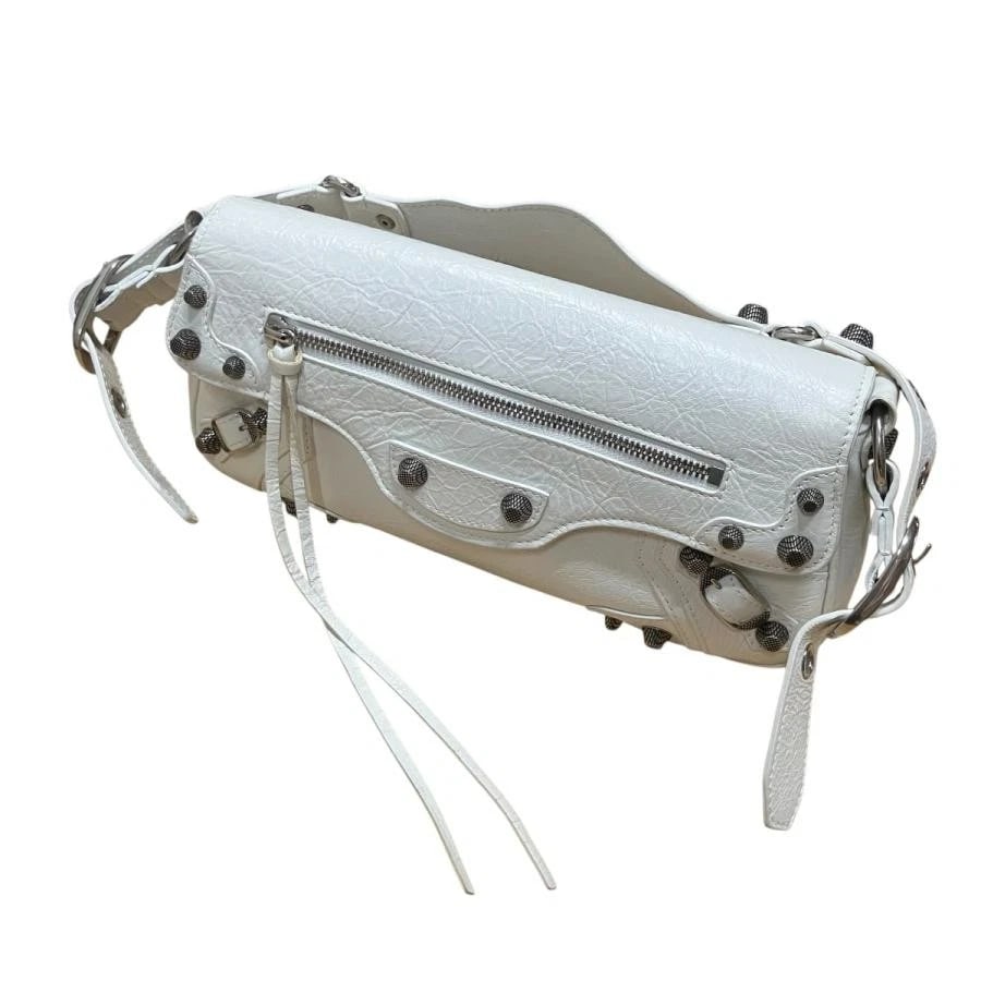 BALENCIAGA BAG: LE CAGOLE WHITE: BALENCIAGA Bag: Le Cagole White Brand: BALENCIAGA Type/Style: Shoulder Bag Material: Exterior Material Leather Color: Exterior Color White Size: (approx. W11.4 ? H1.6 ? D1.6 inch) Accessories: Non