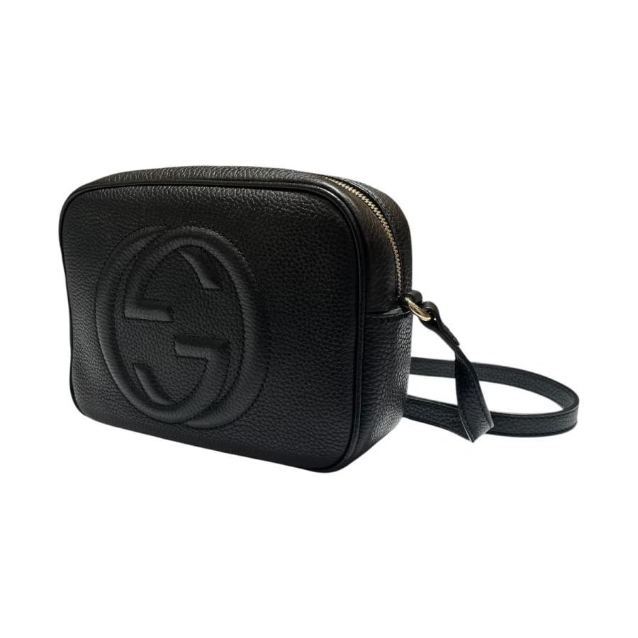 GUCCI BAG: SOHO SHOULDER BAG DISCO BLACK: GUCCI Bag: Soho Shoulder Bag Disco Black Brand: GUCCI Type/Style: Shoulder Bag Material: Exterior Material Leather Color: Exterior Color Black Size: (approx. W8.3 ? H6.1 ? D3.7 inch) Accessories: