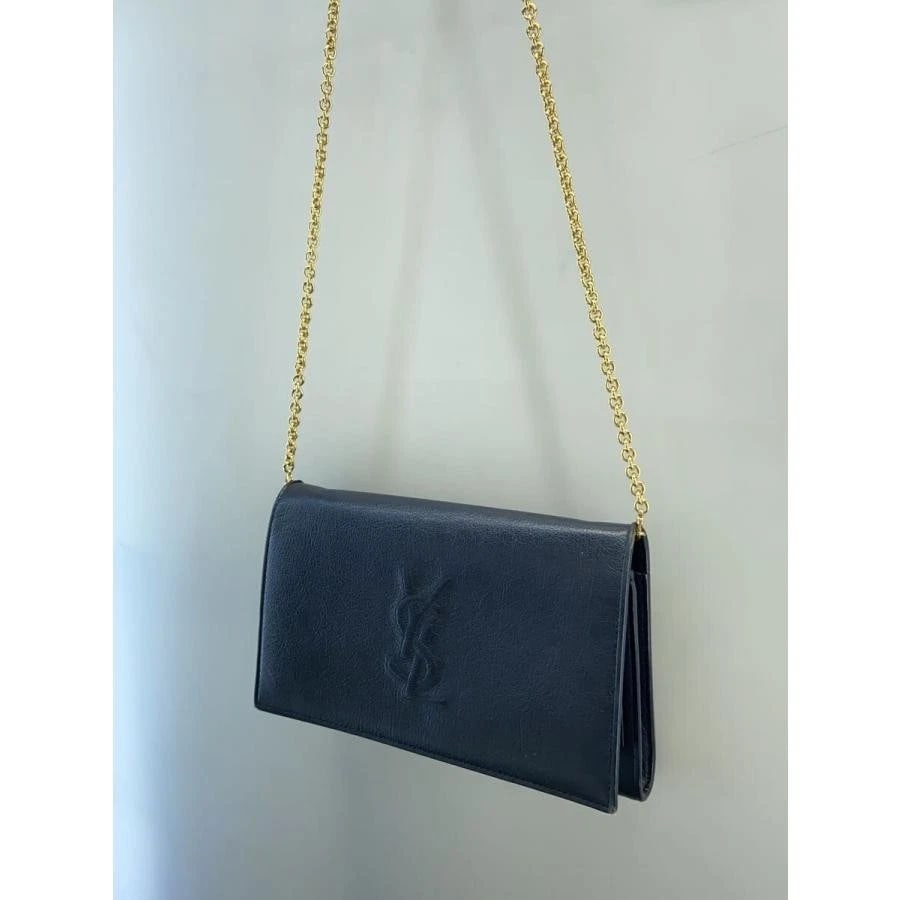YVES SAINT LAURENT BAG: SHOULDER BAG NAVY: YVES SAINT LAURENT Bag: Shoulder Bag Navy Brand: YVES SAINT LAURENT Type/Style: Shoulder Bag Material: Exterior Material Leather Color: Exterior Color Navy Size: (approx. W8.9 ? H5.9 ? D0.8 inch)
