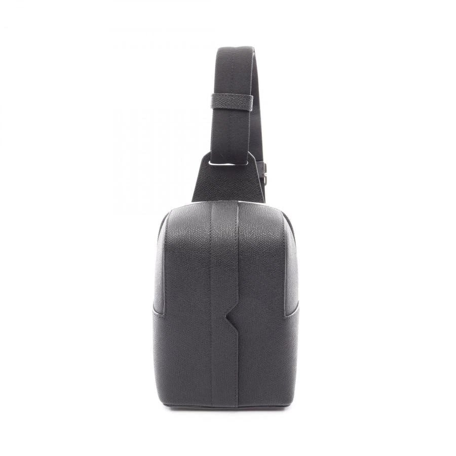 VALEXTRA BAG: V LINE WAIST BAG BLACK: VALExTRA Bag: V Line Waist Bag Black Brand: Valextra Type/Style: Belt Bag & Fanny Pack Material: Exterior Material Leather Color: Exterior Color Black Size: (approx. W5.5 ? H7.9 ? D2.6 inch)