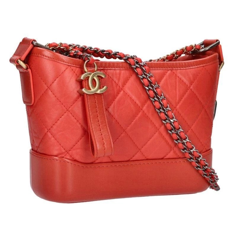 CHANEL BAG: GABRIELLE AGED CALFSKIN RED: CHANEL Bag: Gabrielle Aged Calfskin Red Brand: CHANEL Type/Style: Shoulder Bag Material: Exterior Material Leather Color: Exterior Color Red Size: (approx. W9.1 ? H5.9 ? D2.0 inch) Accessories: No