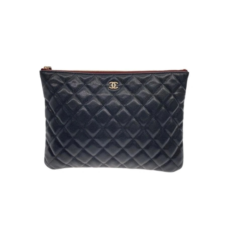 CHANEL BAG: CLUTCH BLACK: CHANEL Bag: Clutch Black Brand: CHANEL Type/Style: Clutch Material: Exterior Material Leather Color: Exterior Color Black Size: (approx. W10.6 ? H8.3 ? D0.6 inch) Accessories: None Accesso