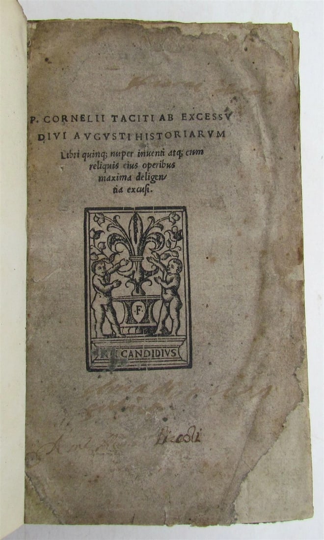 1527 ANTIQUE 16TH CENTURY VELLU TACITUS AD EXCLUSSU DIVI AUGUSTI HISTORIARUM: Year/Century: 16th century Language: Latin Subject: History Binding: Vellum Description: Cornelius' Tacitus P. Cornelli Historiarum libri quinq Augusti Taciti ab excussu divi... Philippi Iuntae, Flore