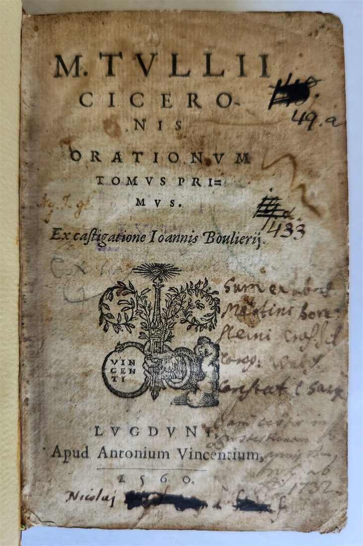 1560 M. TULLII CICERONIS ORATIONUM, AN OLD 16TH-CENTURY CICERO: Year/Century: 16th century Language: Latin Subject: History Binding: Leather Description: [Cicero's Orationes] M. TULLII CICERONIS ORATIONUM Lugduni; 1560 An antique-style modern leather binding with 