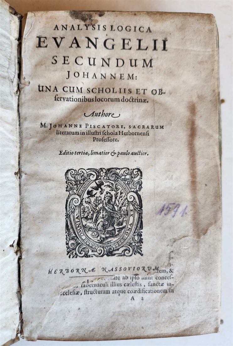 J. PISCATOR'S 1603 BIBLE COMMENTARY, ANCIENT VELLUM BINDING: Year/Century: 17th century Language: Latin Subject: Religion & Spirituality Binding: Vellum Description: Piscator, Johannes Analysis logica evangelii secundum Johannem, plus scholiis et observationibu