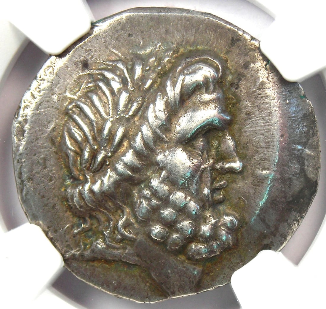 THESSALIAN LEAGUE ZEUS SILVER AR DOUBLE VICTORIATUS COIN: Thessalian League Zeus Silver AR Double Victoriatus Coin Year : 100 BC Denomination : Double Victoriatus Country of Origin : Greece Accessories: None Accessories Notice: When purchasing pre-owned good