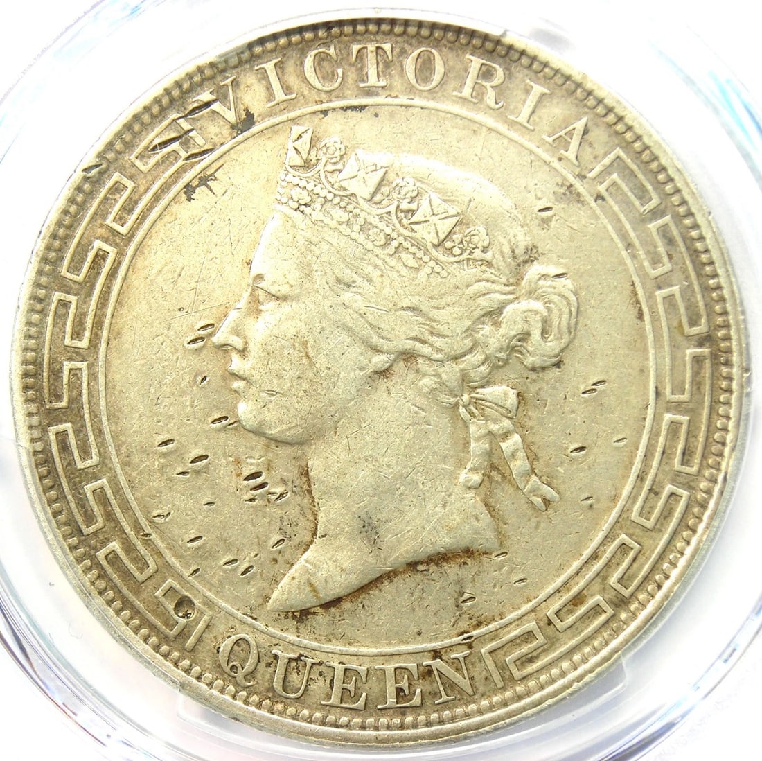 1867 CHINA HONG KONG VICTORIA DOLLAR COIN $1: 1867 China Hong Kong Victoria Dollar Coin $1 Year : 1867 Denomination : 1 Dollar Country of Origin : China Accessories: None Accessories Notice: When purchasing pre-owned goods, please refer to the