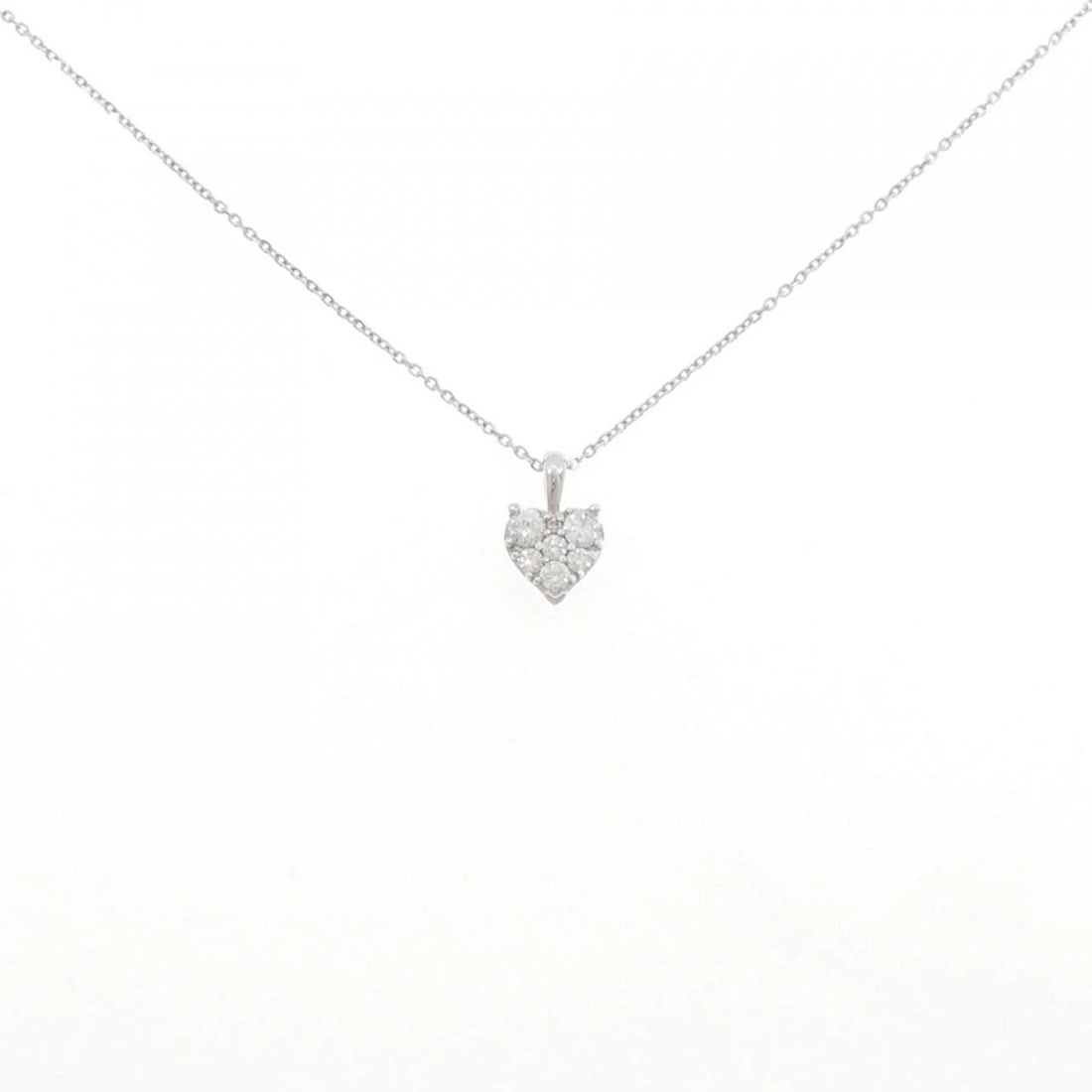 K18WG HEART PAVE DIAMOND NECKLACE: K18WG Heart Pave Diamond Necklace Brand: Unbranded Type/Style: Diamond Necklace Material: K18 white gold, Main Stone Natural Color: white gold Size: Length: 45cm Pendant length approx. x width