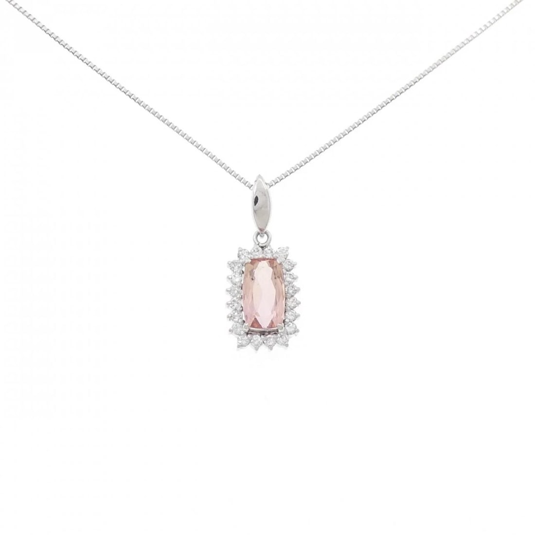 PM900/PT850 IMPERIAL TOPAZ NECKLACE: PM900/PT850 Imperial Topaz Necklace Brand: Unbranded Type/Style: Imperial Topaz Necklace Material: Platinum900/Platinum850, Color: Platinum Size: Length:45cm Pendant length approx. x width approx.: