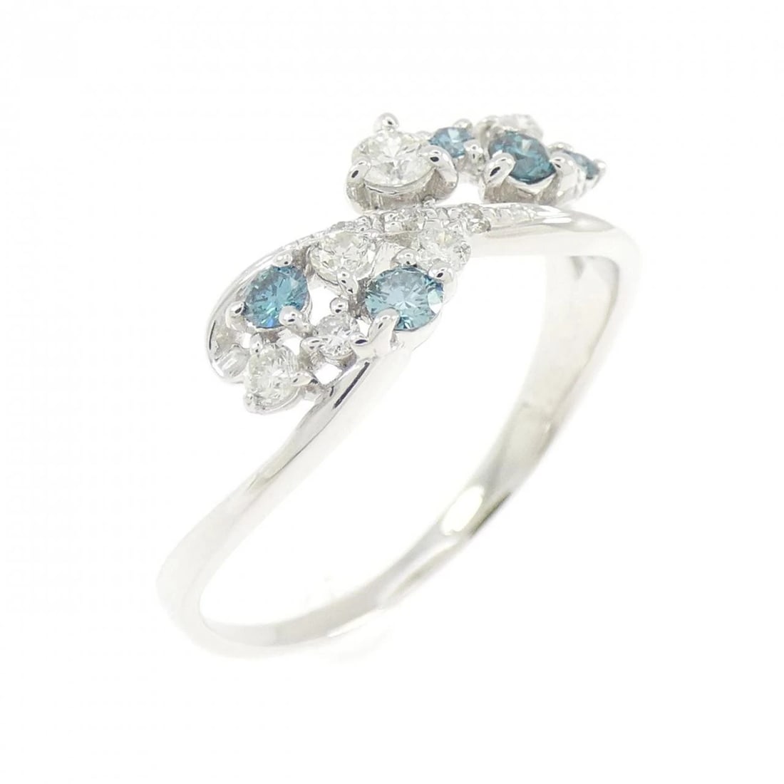 K18WG DIAMOND RING: K18WG Diamond Ring Brand: Unbranded Type/Style: Diamond Ring Material: K18 white gold, Main Stone Natural Color: white gold Size: US7 Accessories: None Accessories Notice: When purchasing pre-owned