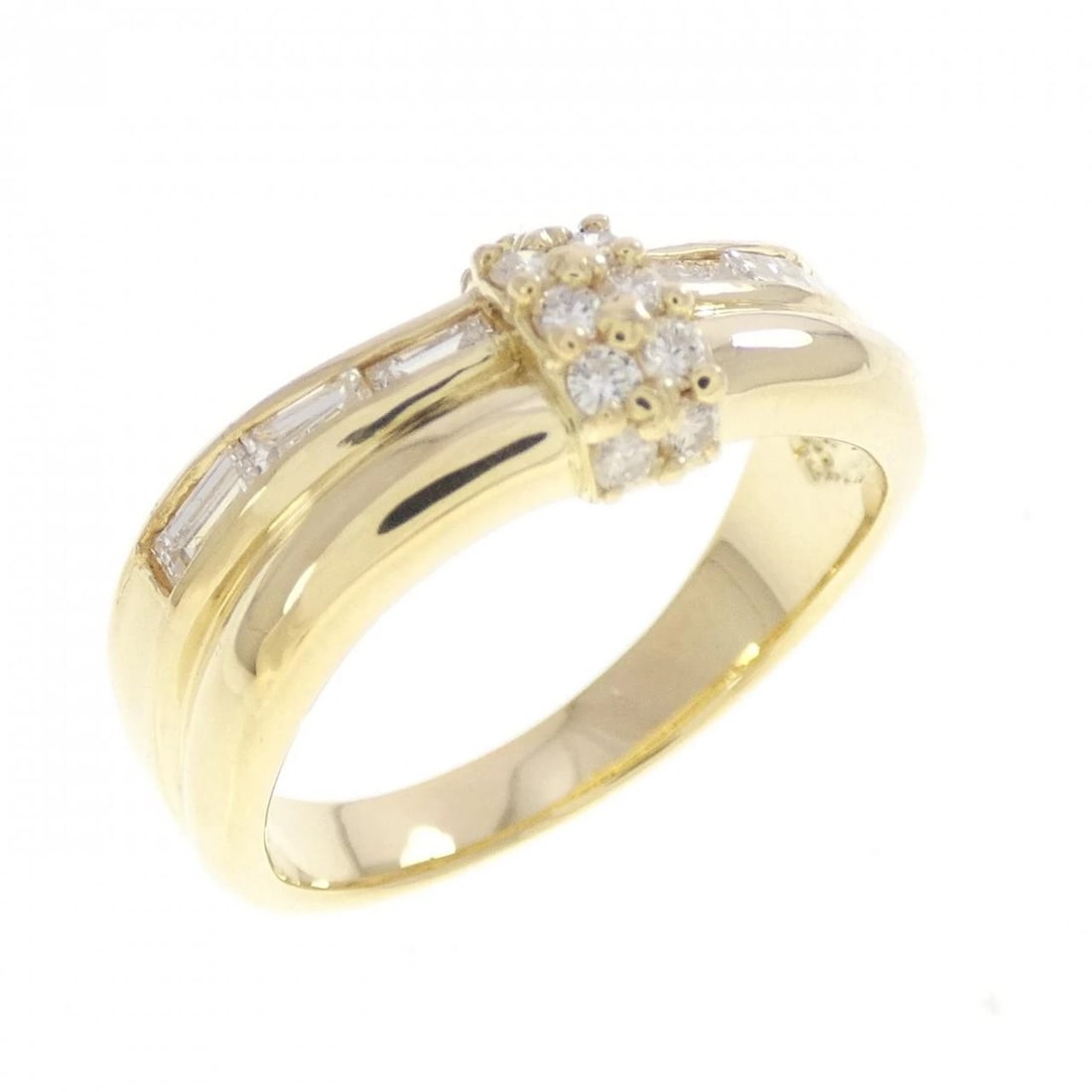 K18YG DIAMOND RING: K18YG Diamond Ring Brand: Unbranded Type/Style: Diamond Ring Material: K18 yellow gold, Color: yellow gold Size: US6 1/4 Accessories: None Accessories Notice: When purchasing pre-owned goods, please
