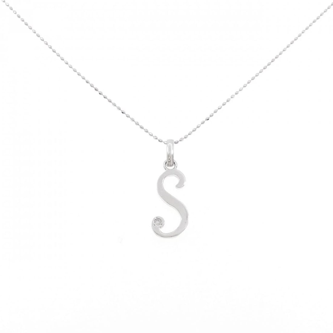 K18WG INITIAL S DIAMOND NECKLACE: K18WG Initial S Diamond Necklace Brand: Unbranded Type/Style: Diamond Necklace Material: K18 white gold, Color: white gold Size: Length:41cm Pendant length approx. x width approx.: 22.1mmx8.0mm Chain