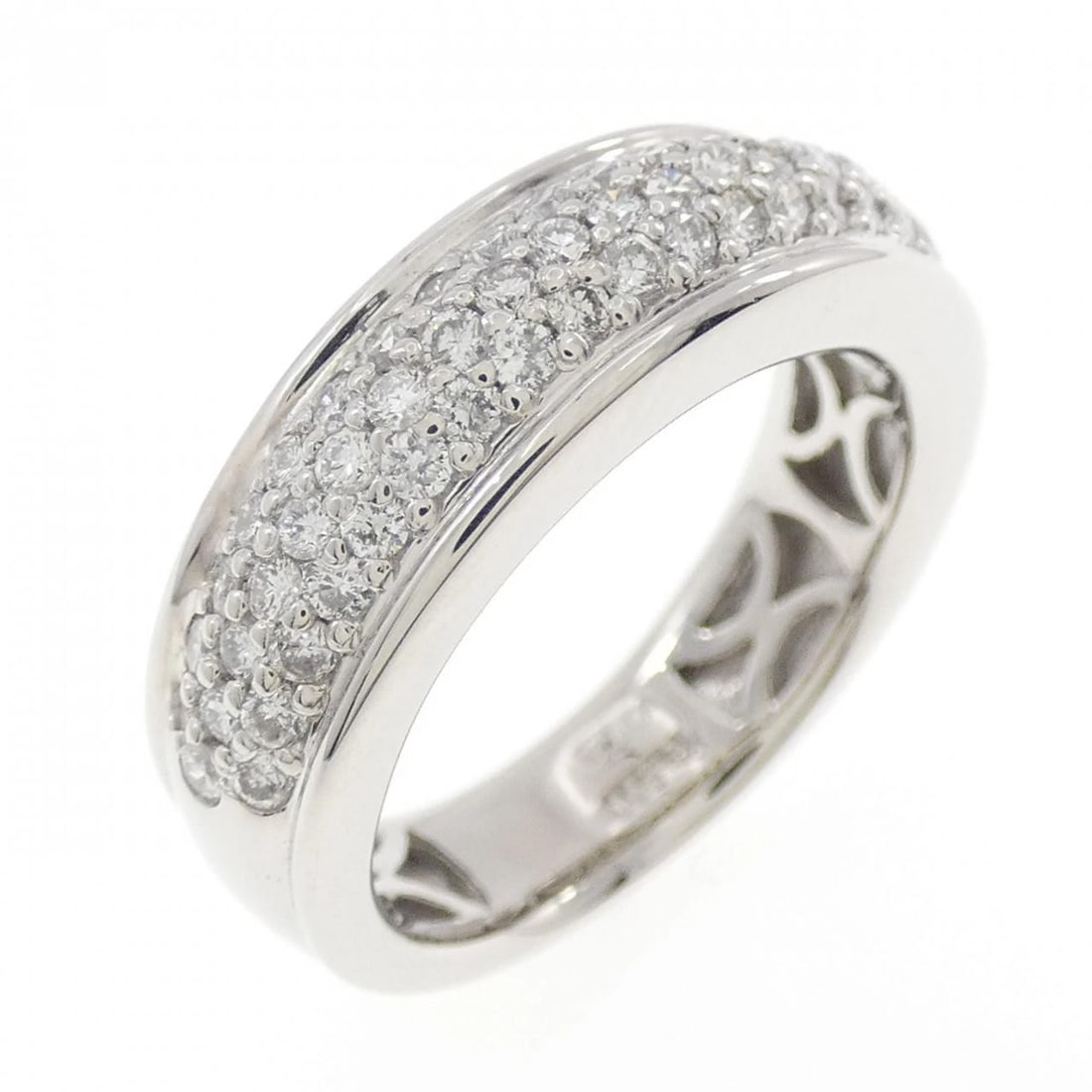 PT900 DIAMOND RING: PT900 Diamond Ring Brand: Unbranded Type/Style: Diamond Ring Material: Platinum900, Color: Platinum Size: US6 Accessories: None Accessories Notice: When purchasing pre-owned goods, please refer to