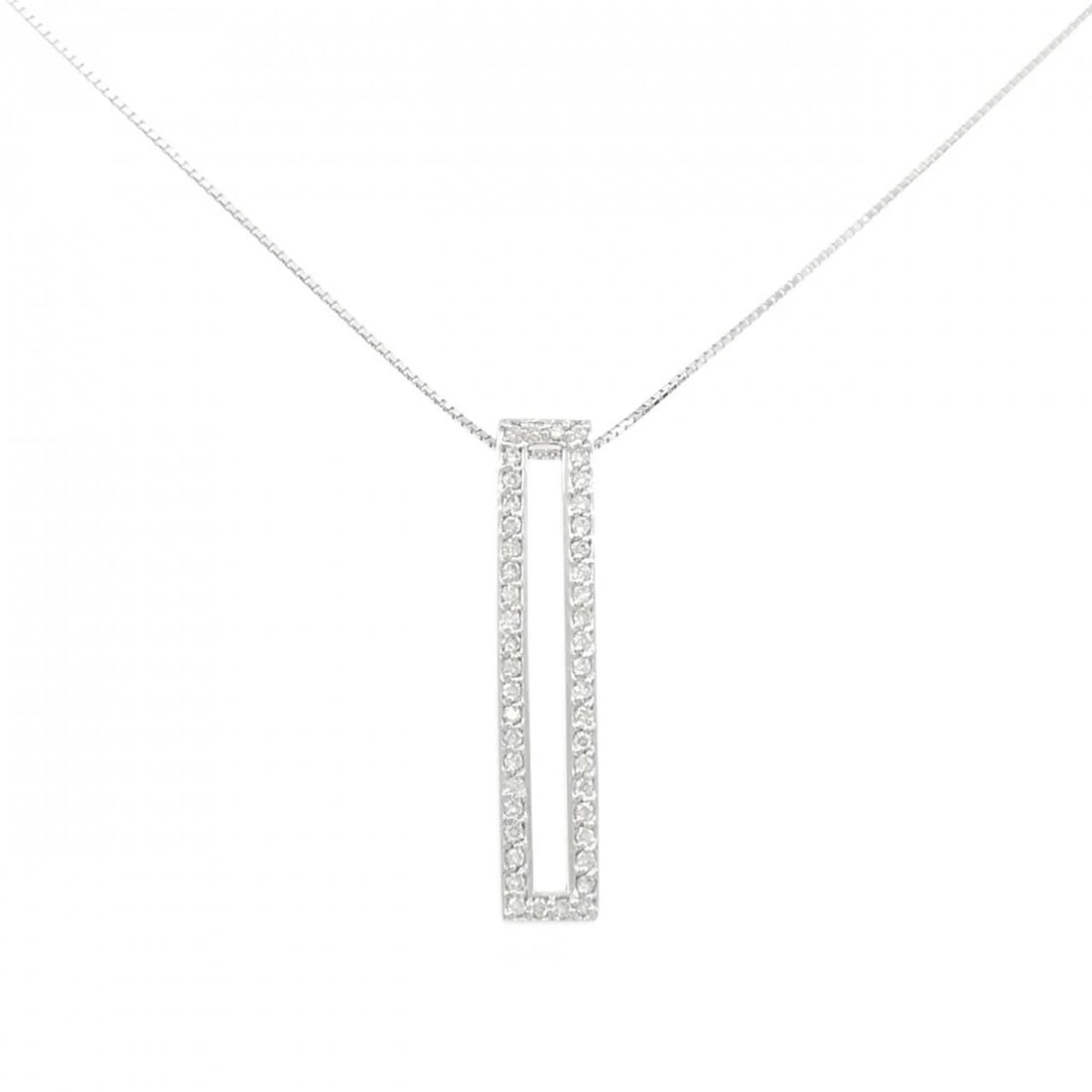 K18WG DIAMOND NECKLACE: K18WG Diamond Necklace Brand: Unbranded Type/Style: Diamond Necklace Material: K18 white gold, Color: white gold Size: Length:45cmPendant length approx. x width approx.: 32.3mmx6.4mm Chain maximum