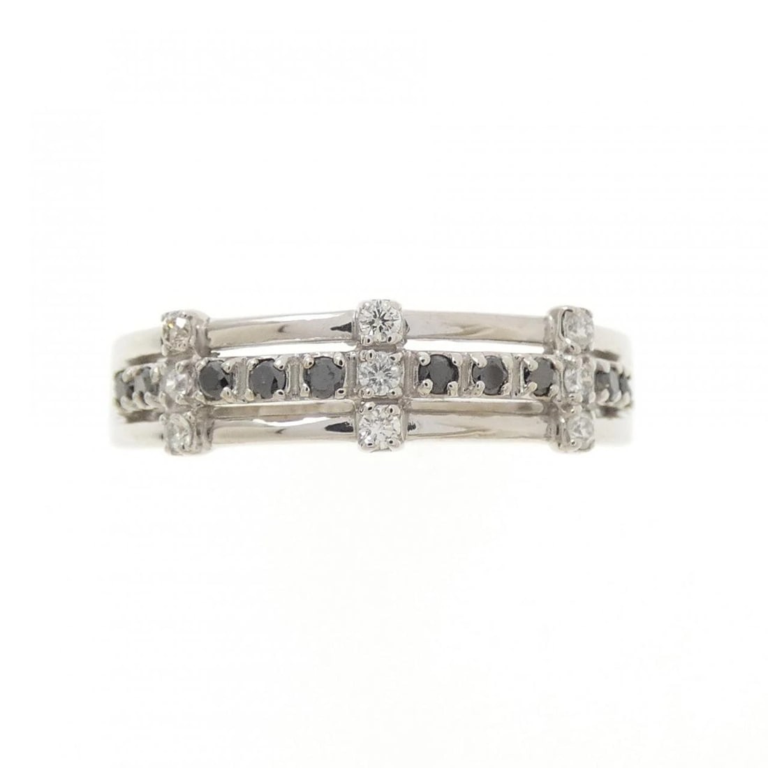 K18WG DIAMOND RING - 2