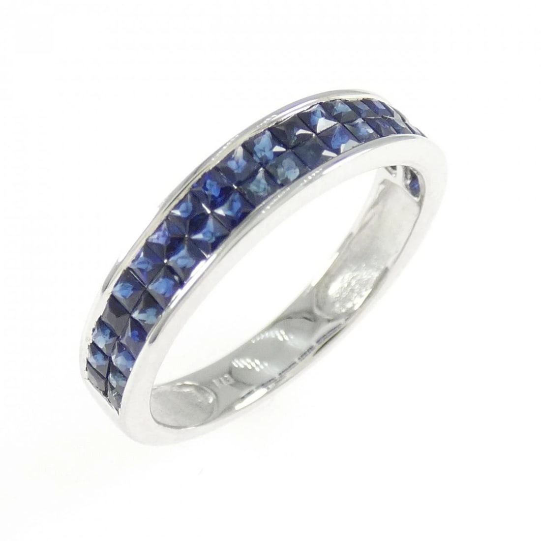 K18WG SAPPHIRE RING: K18WG Sapphire Ring Brand: Unbranded Type/Style: Sapphire Ring Material: K18 white gold, Main Stone Sapphire Color: white gold Size: US5 Accessories: None Accessories Notice: When purchasing