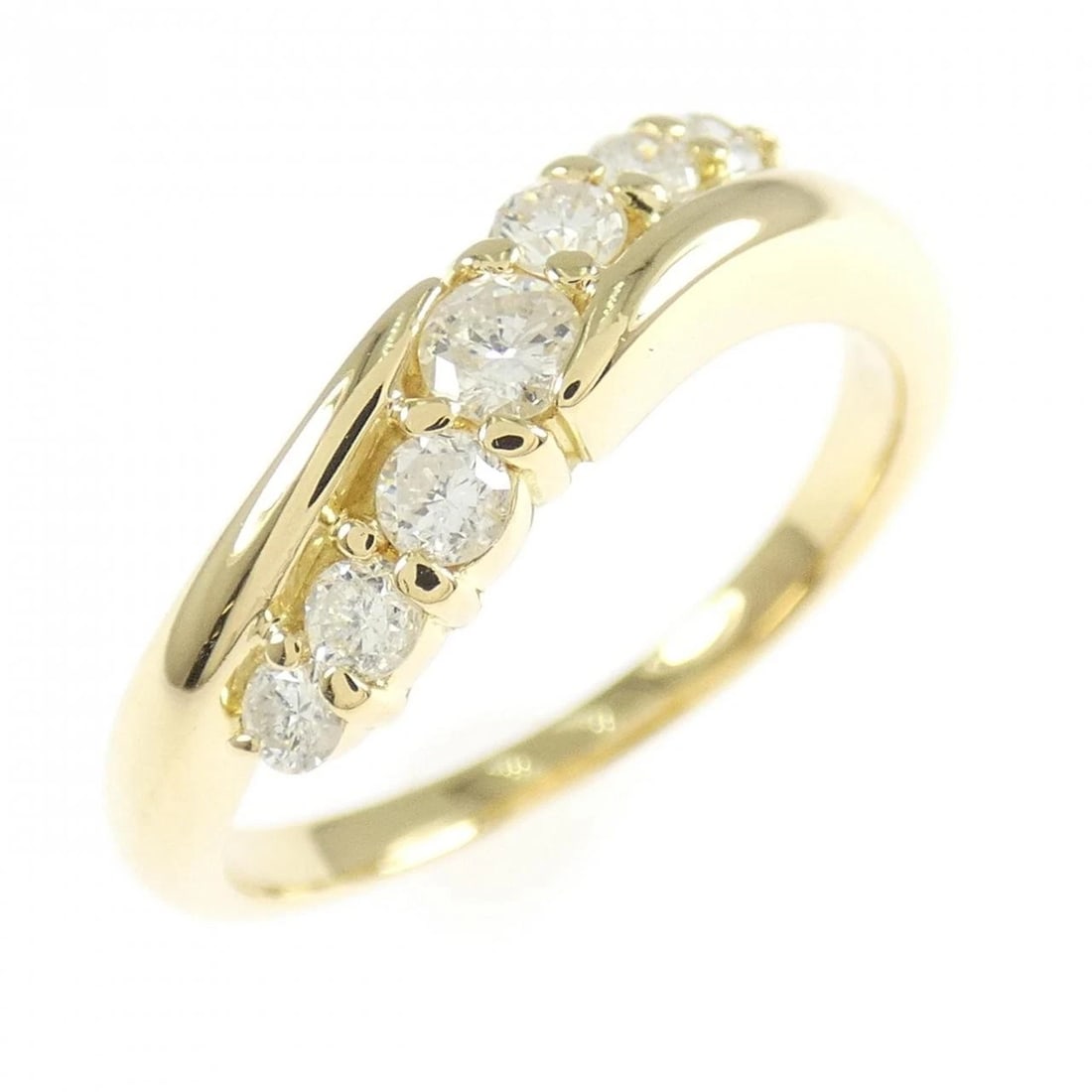 K18YG DIAMOND RING: K18YG Diamond Ring Brand: Unbranded Type/Style: Diamond Ring Material: K18 yellow gold, Main Stone Natural Color: yellow gold Size: US6 1/4 Accessories: None Accessories Notice: When purchasing