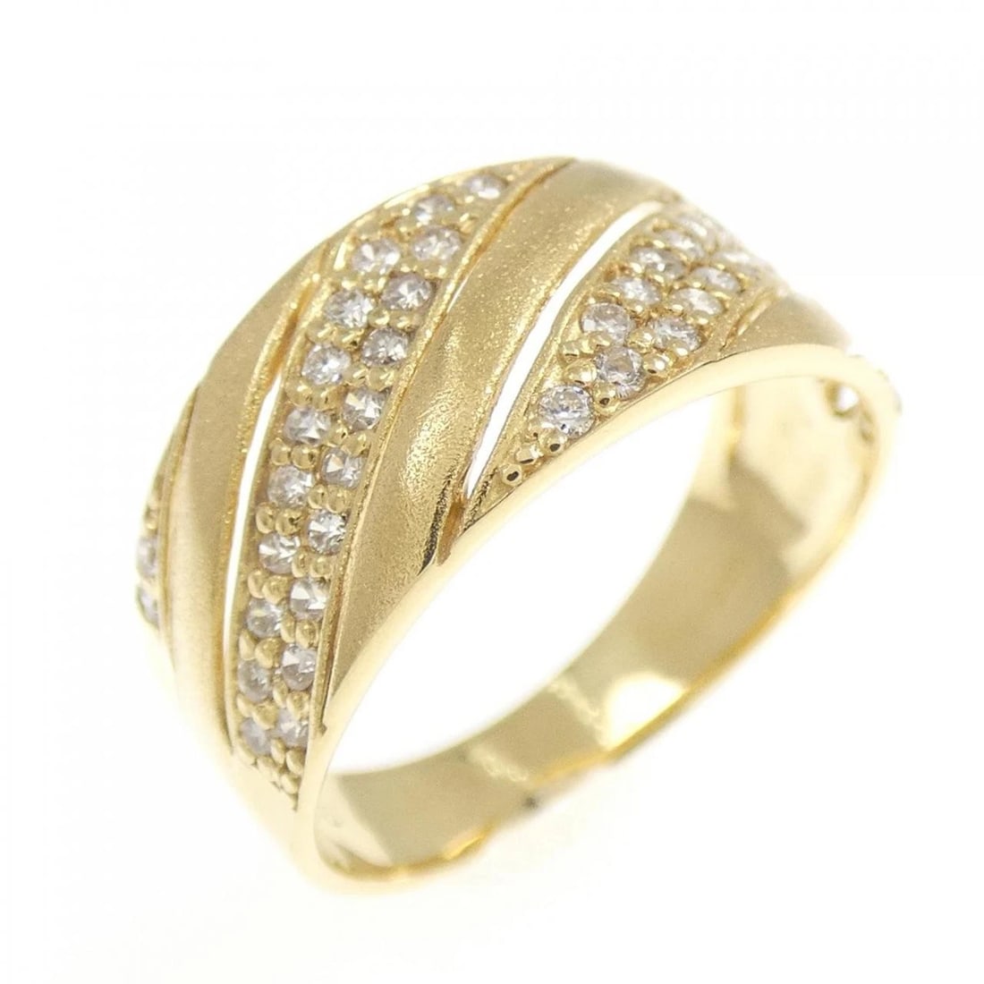 K18YG DIAMOND RING: K18YG Diamond Ring Brand: Unbranded Type/Style: Diamond Ring Material: K18 yellow gold, Color: yellow gold Size: US3 3/4 Accessories: None Accessories Notice: When purchasing pre-owned goods, please