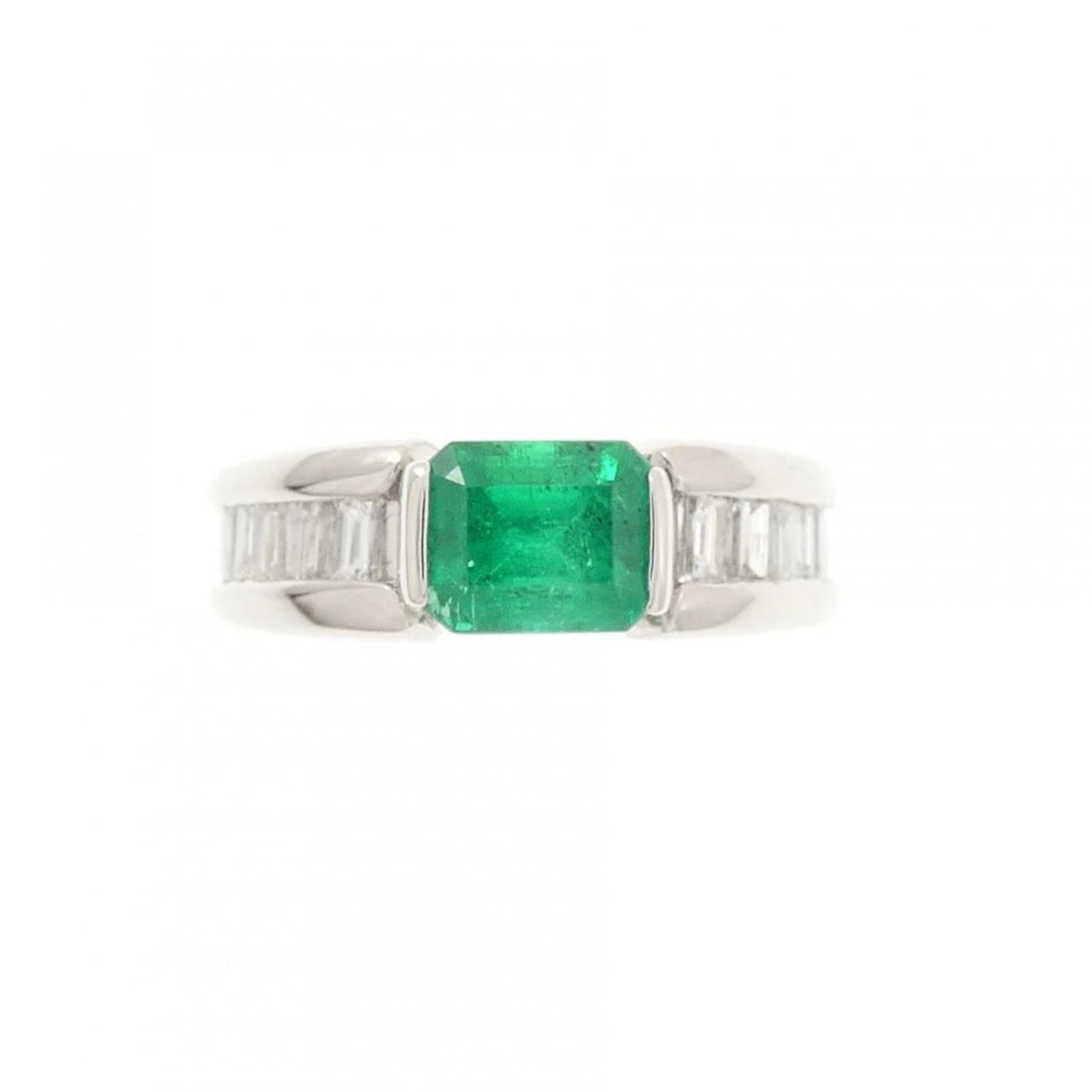 PT900 EMERALD RING - 2