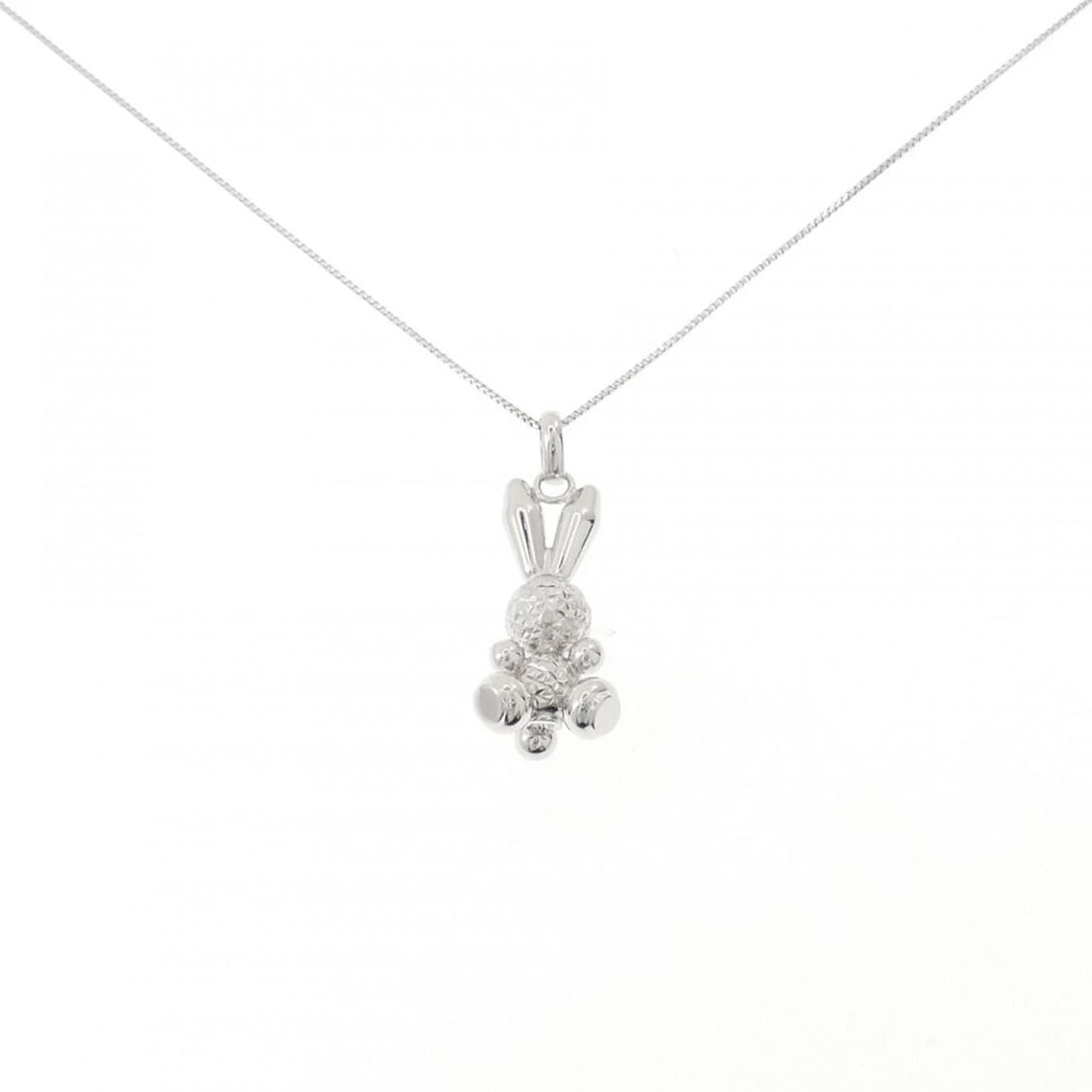 K18WG RABBIT NECKLACE: K18WG Rabbit Necklace Brand: Unbranded Type/Style: Necklace Material: K18 white gold, Color: white gold Size: Length:45cmPendant length approx. x width approx.: 25.2mmx9.6mm Chain maximum width