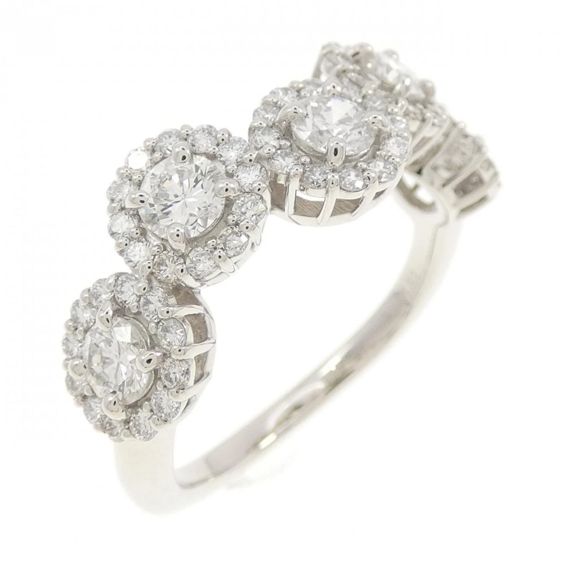 PT900 DIAMOND RING: PT900 Diamond Ring Brand: Unbranded Type/Style: Diamond Ring Material: Platinum900, Main Stone Natural Color: Platinum Size: US7 Accessories: None Accessories Notice: When purchasing pre-owned goods,