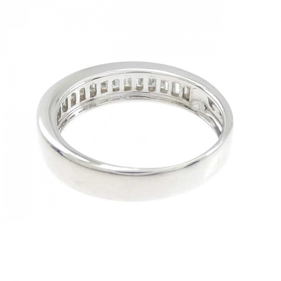 K18WG DIAMOND RING - 3