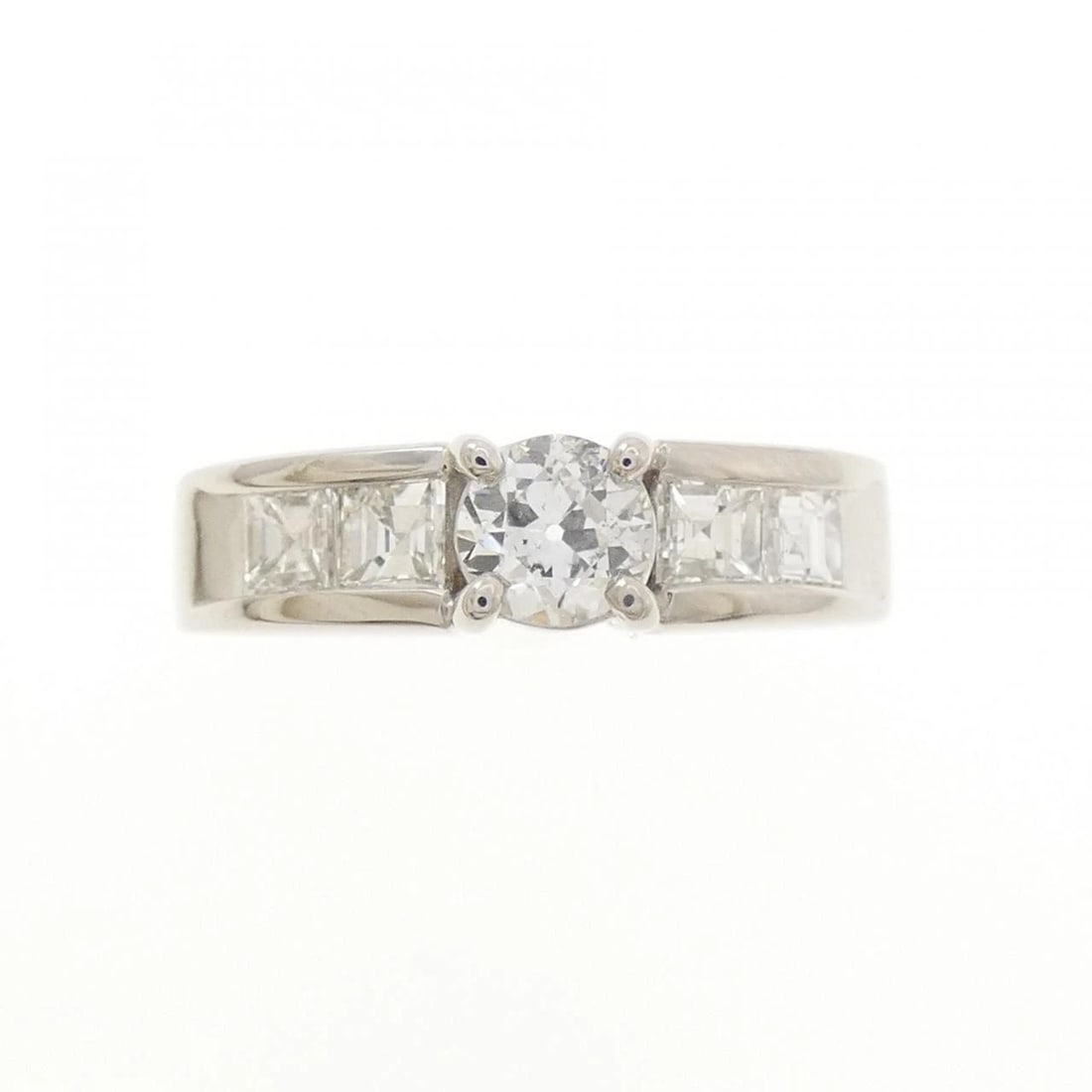 PT900 DIAMOND RING - 2