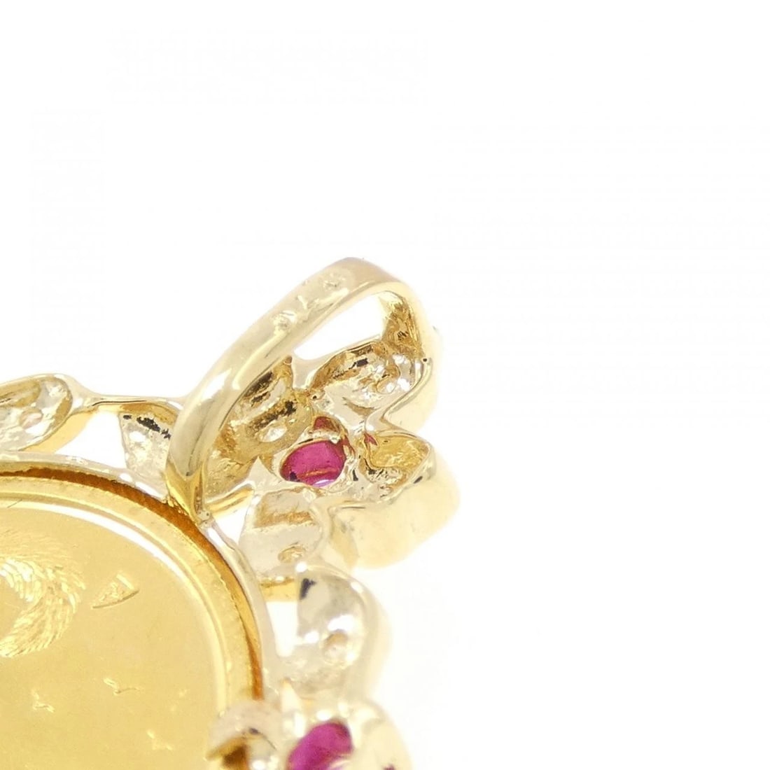 K18YG (FRAME) RUBY COIN PENDANT - 3