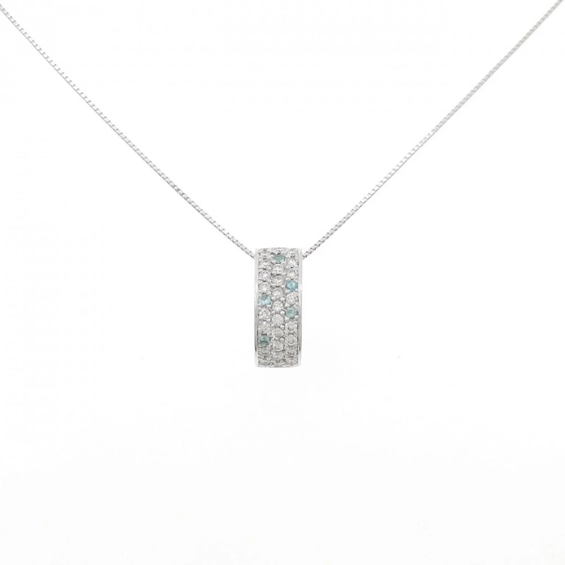 750WG/K18WG TOURMALINE NECKLACE: 750WG/K18WG Tourmaline Necklace Brand: Unbranded Type/Style: Tourmaline Necklace Material: 750 White Gold/18K White Gold, Color: White Gold Size: length 45cm Pendant length approx. x width approx.: