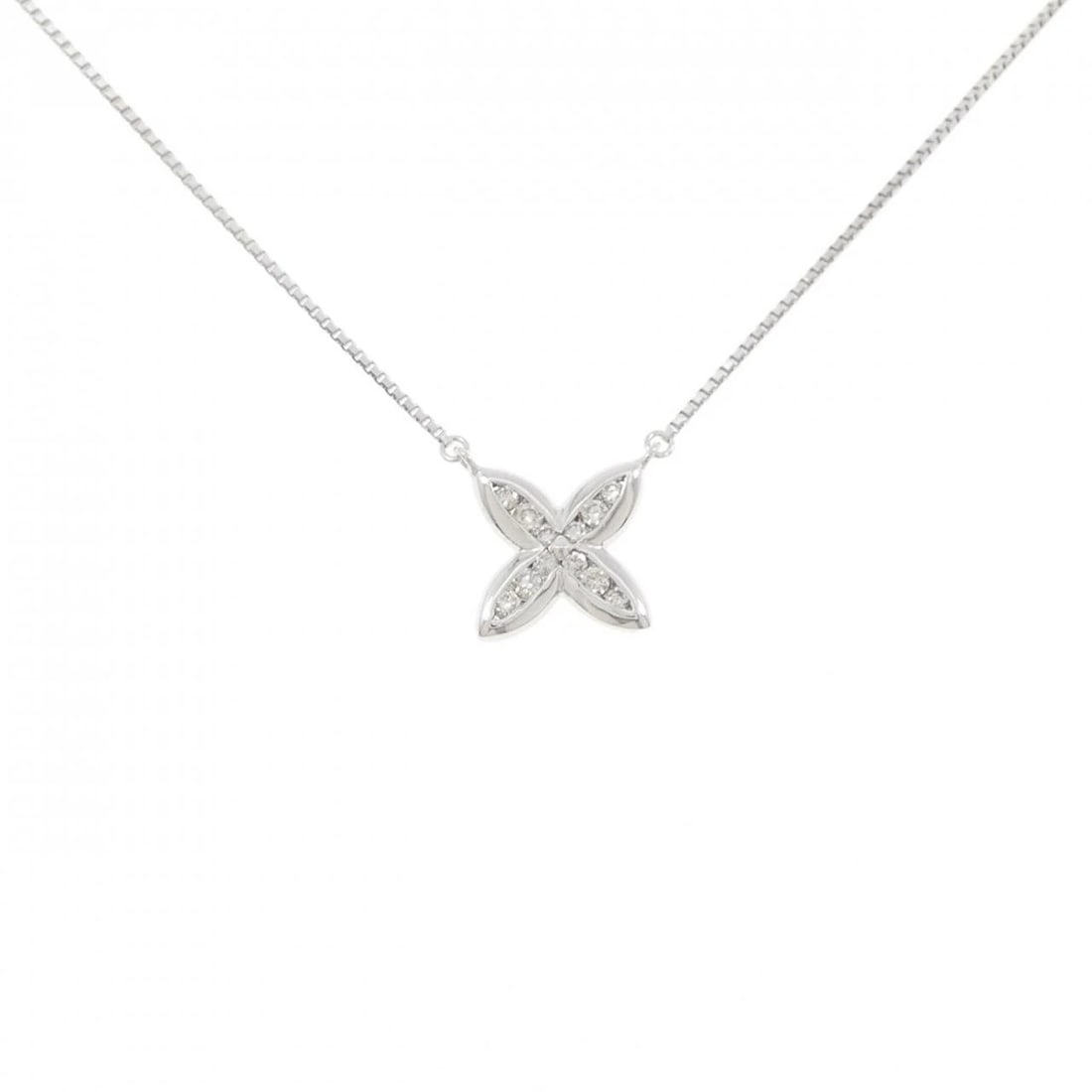 K18WG DIAMOND NECKLACE: K18WG Diamond Necklace Brand: Unbranded Type/Style: Diamond Necklace Material: K18 white gold, Color: white gold Size: length 41cmPendant length approx. x width approx.: 9.4mmx9.4mm Chain maximum
