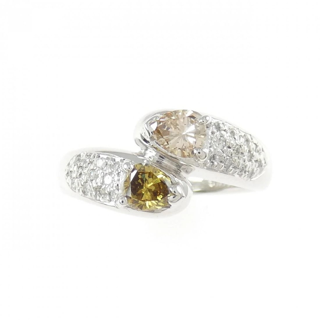 K18WG DIAMOND RING - 2