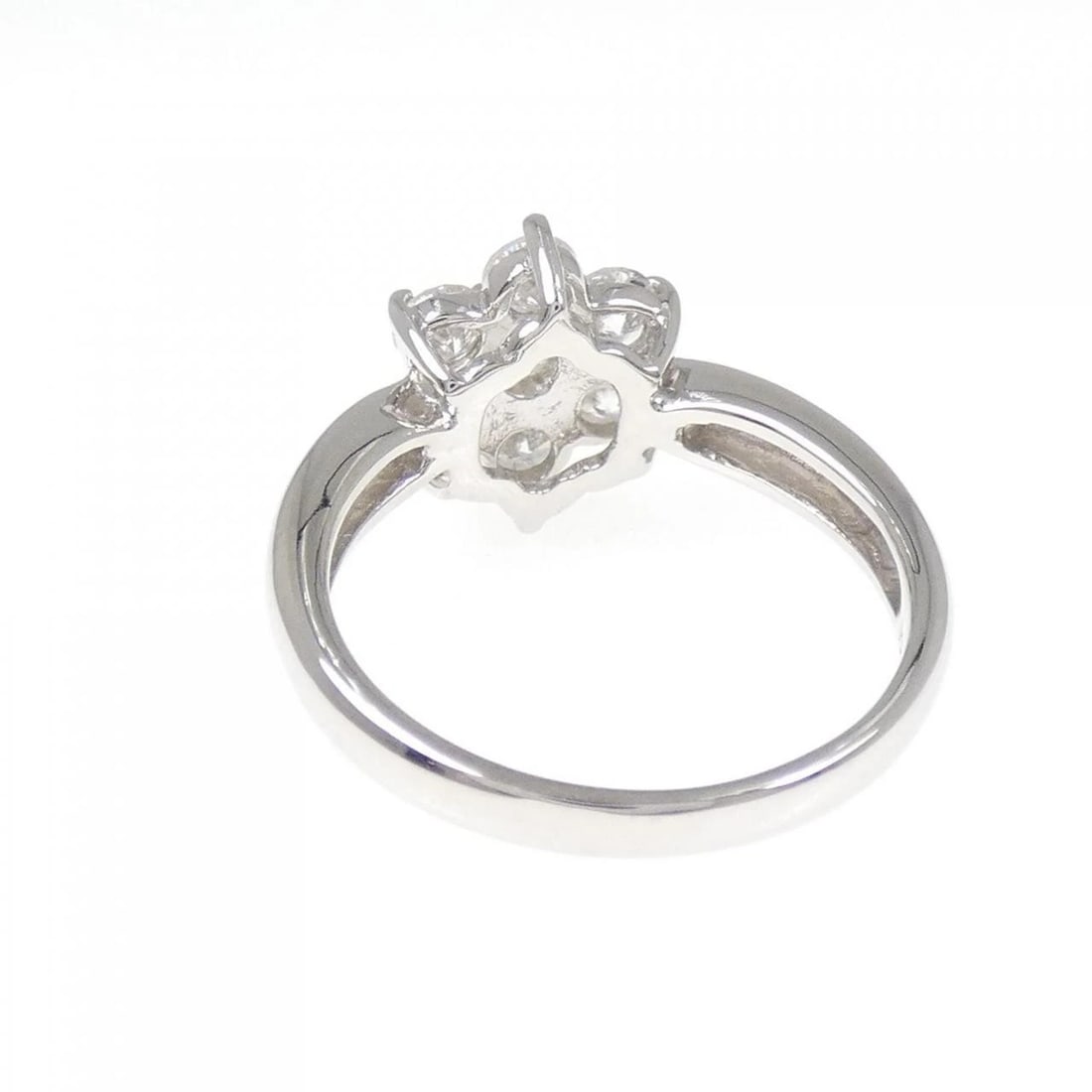 PT900 FLOWER DIAMOND RING - 3