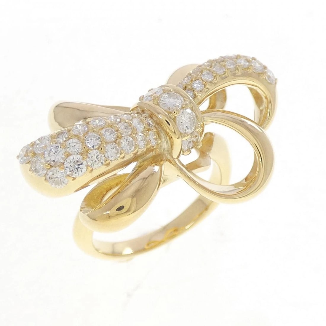 K18YG RIBBON DIAMOND RING (1 of 3)