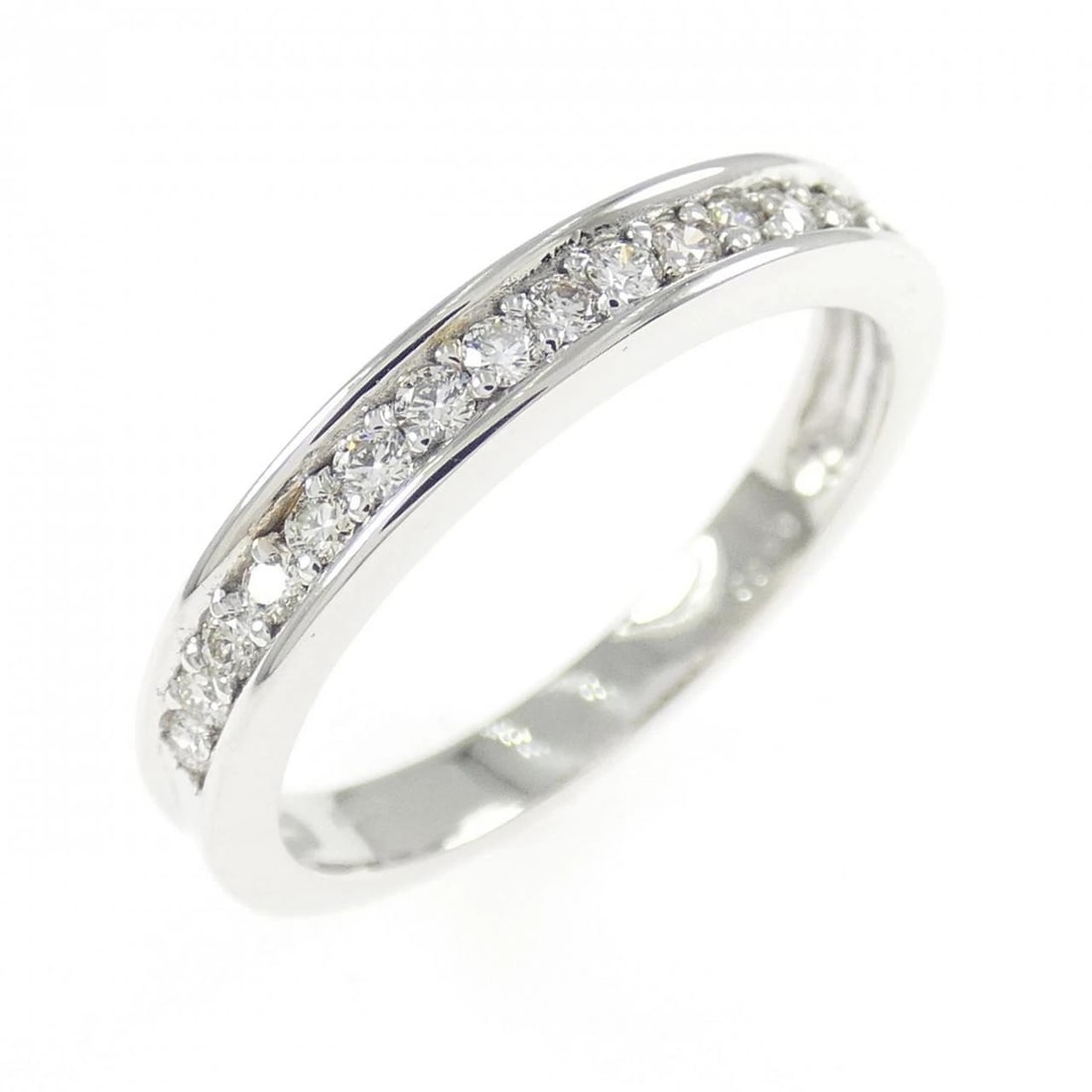 K18WG HALF ETERNITY DIAMOND RING: K18WG Half Eternity Diamond Ring Brand: Unbranded Type/Style: Diamond Ring Material: K18 white gold, Main Stone Natural Color: white gold Size: US6 1/2 Accessories: None Accessories Notice: When