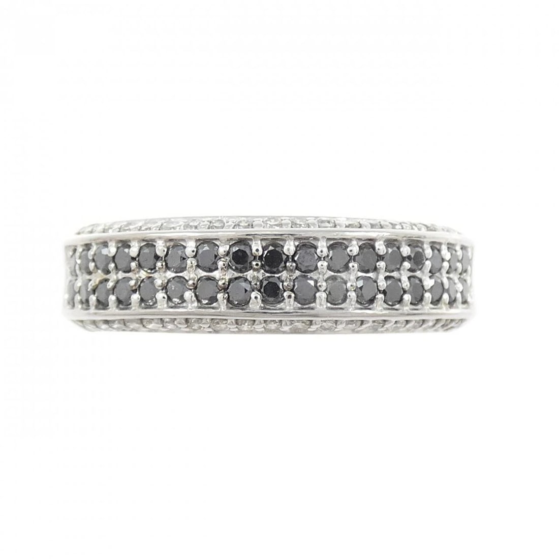 K18WG DIAMOND RING: K18WG Diamond Ring Brand: Unbranded Type/Style: Diamond Ring Material: K18 white gold, Color: white gold Size: US8 1/4 Accessories: None Accessories Notice: When purchasing pre-owned goods, please