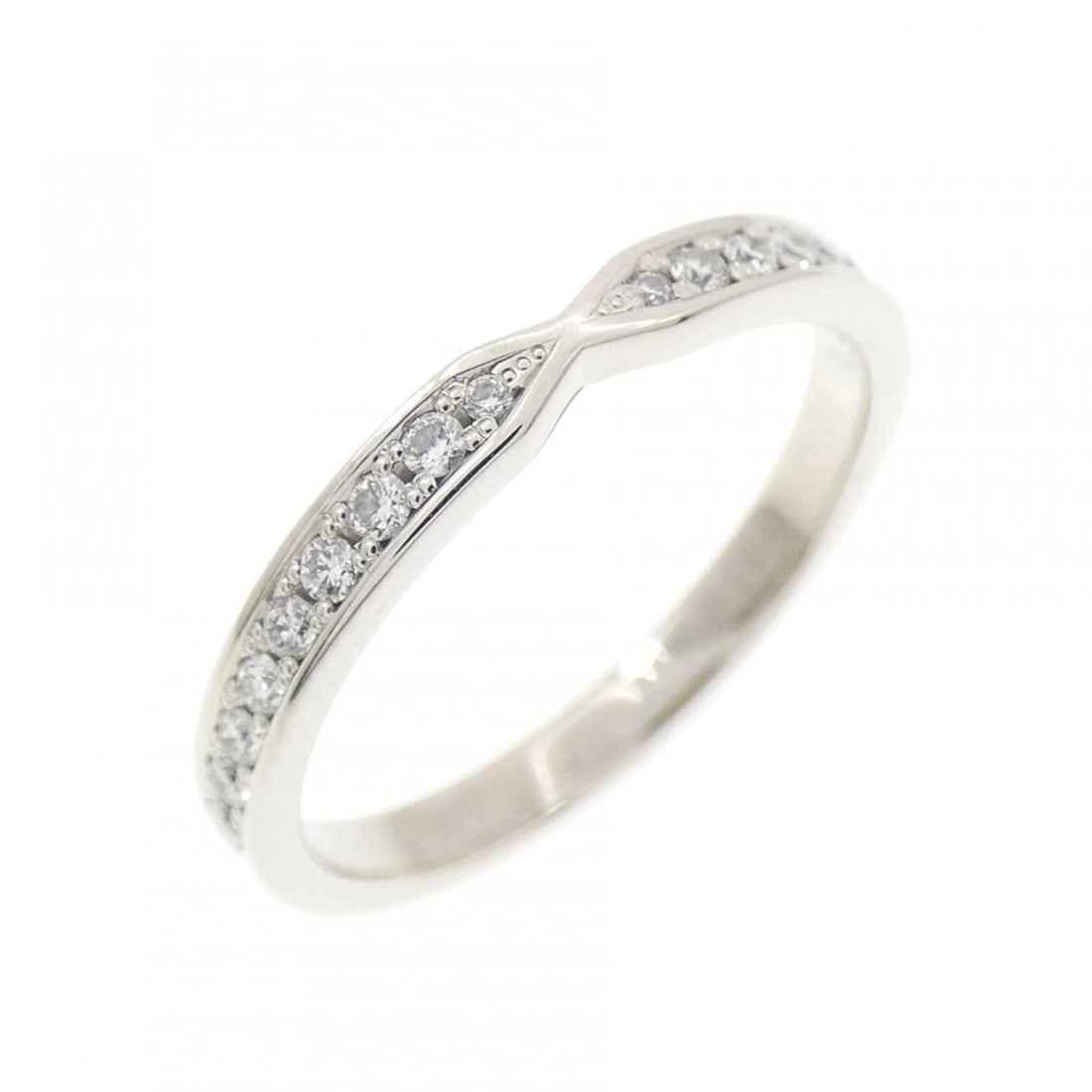 STAR JEWELRY DIAMOND RING: Star Jewelry Diamond Ring Brand: STAR JEWELRY Type/Style: Star Jewelry Ring Material: Platinum950, Color: Platinum Size: US5 Accessories: None Accessories Notice: When purchasing pre-owned goods,