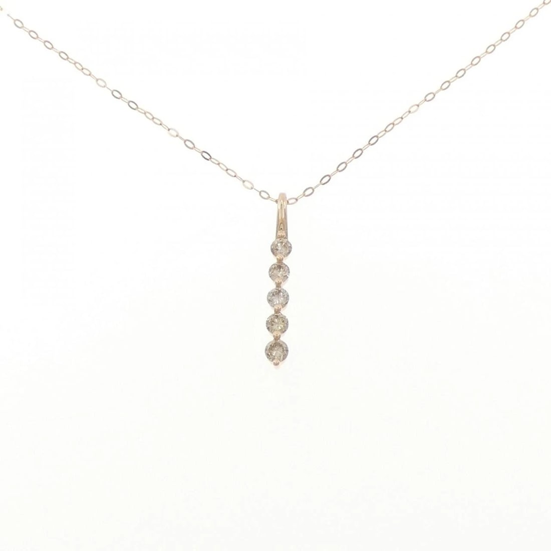 DIAMOND NECKLACE: Diamond Necklace Brand: None Type/Style: Necklace Material: K18 Pink Gold, Main Stone Natural Color: Pink Gold Size: length 45cm Pendant length approx. x width approx.: 21.5mmx2.6mm Chain maximum