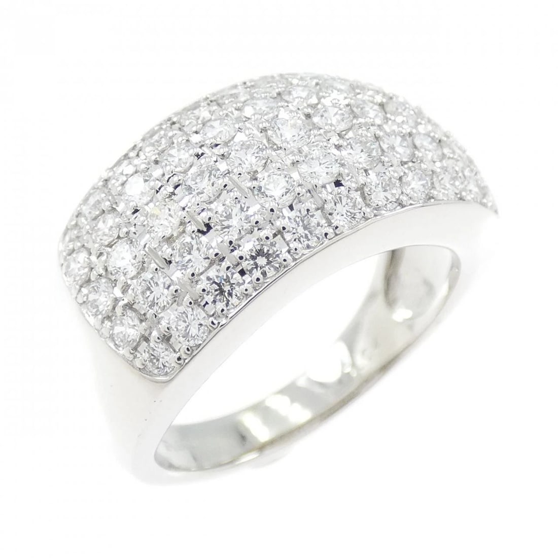 PT900 DIAMOND RING: PT900 Diamond Ring Brand: Unbranded Type/Style: Diamond Ring Material: Platinum900, Main Stone Natural Color: Platinum Size: US6 1/4 Accessories: None Accessories Notice: When purchasing pre-owned