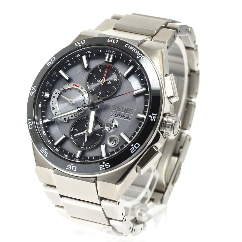 SEIKO ASTRON NEXTER SOLAR POWERED RADIO WATCH: SEIKO Astron Nexter Solar Powered Radio Watch Brand: SEIKO Type/Style: Wristwatch Material: Band Material titanium, Case Material Ceramic / titanium Color: Dial Color Silver / Black Band Color Silver