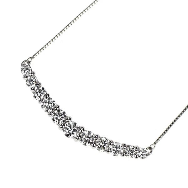 CANADIAN DIAMOND PT950/ PT850 DIAMOND PENDANT NECKLACE: Canadian Diamond Pt950/ Pt850 Diamond Pendant Necklace Brand: None Type/Style: pendant necklace Material: Pt900, Main Stone Natural Color: Pt Size: Chain Length: 46.5cm Accessories: None Accessories