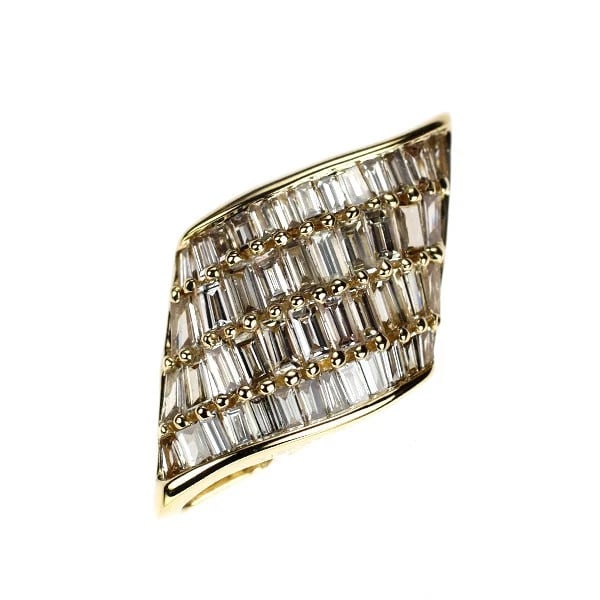 K18YG DIAMOND PENDANT TOP: K18YG DIAMOND PENDANT TOP Brand: None Type/Style: pendant top Material: K18YG, Main Stone Natural Color: YG Size: Length/Width/Diameter 20.9 Accessories: None Accessories Notice: When purchasing